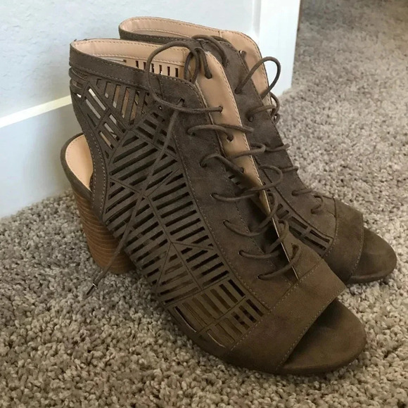 Sam Edelman Taupe Rocco Cage Heels - Picture 2 of 5